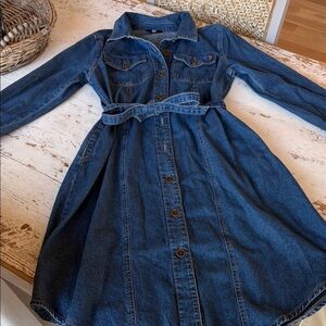 NWOT Frye Blue Denim Button-Front Pocket Shirt